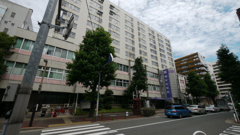 博多区役所 -博多区 | 福岡市博多区の暮らしをささえる区役所 | 住所:〒812-8512 福岡市博多区博多駅前2丁目9-3 | 交通:福岡市地下鉄空港線「祇園」駅より 徒歩7分 他